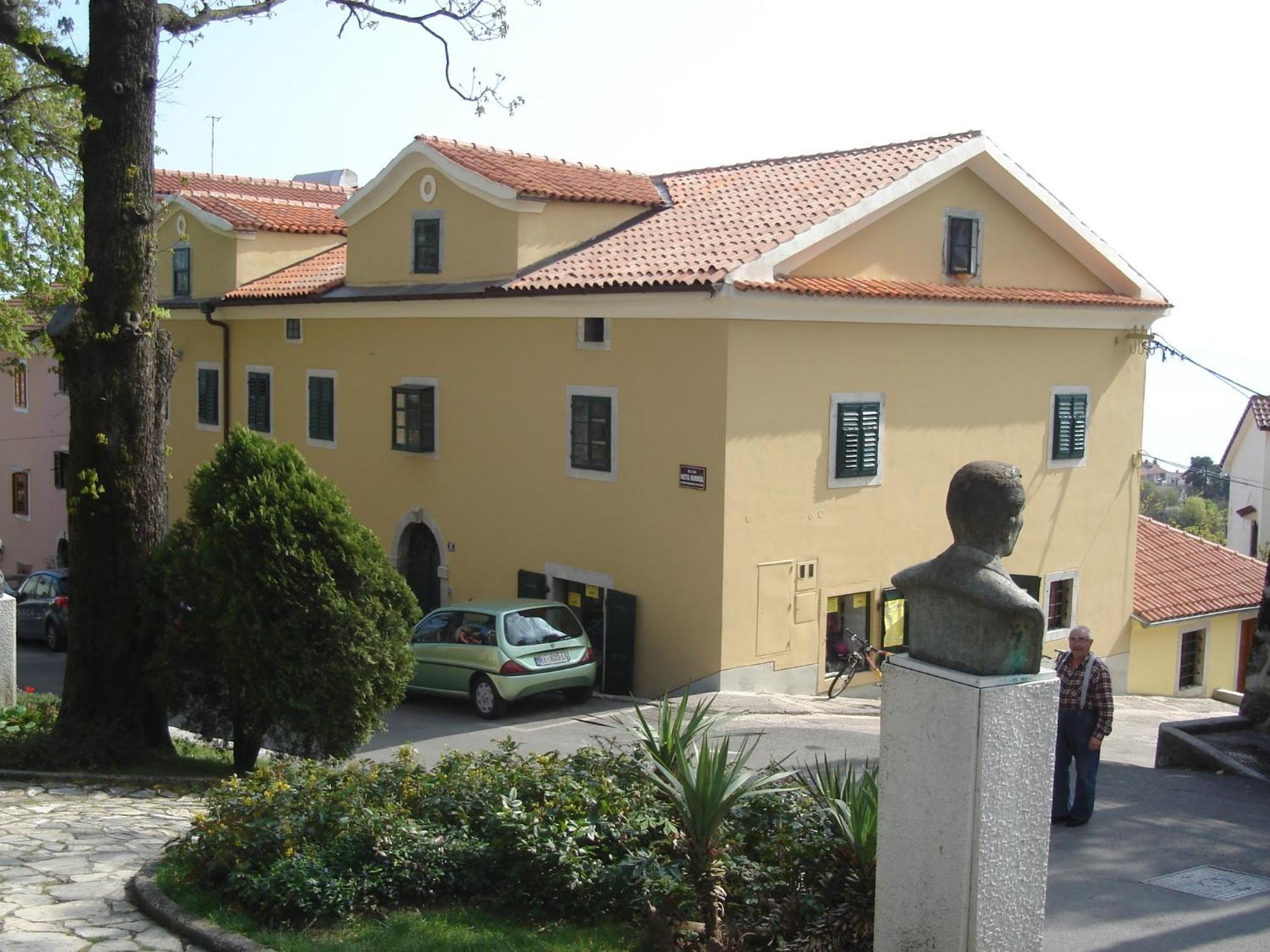 Apartments Villa Kastav In Old Town Center With Sea View And Parking Exterior photo