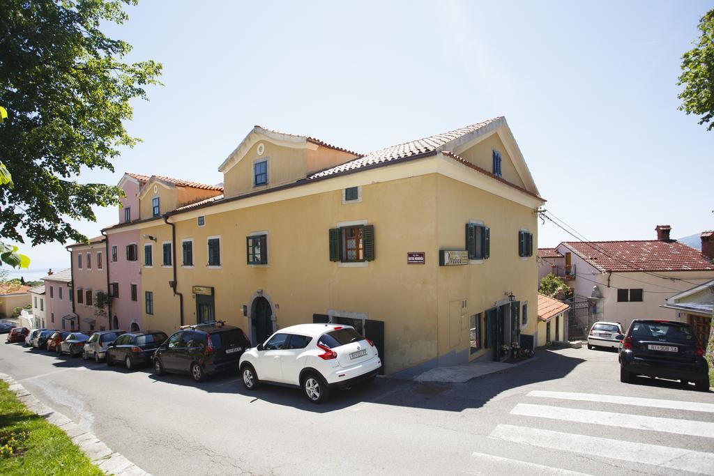 Apartments Villa Kastav In Old Town Center With Sea View And Parking Room photo