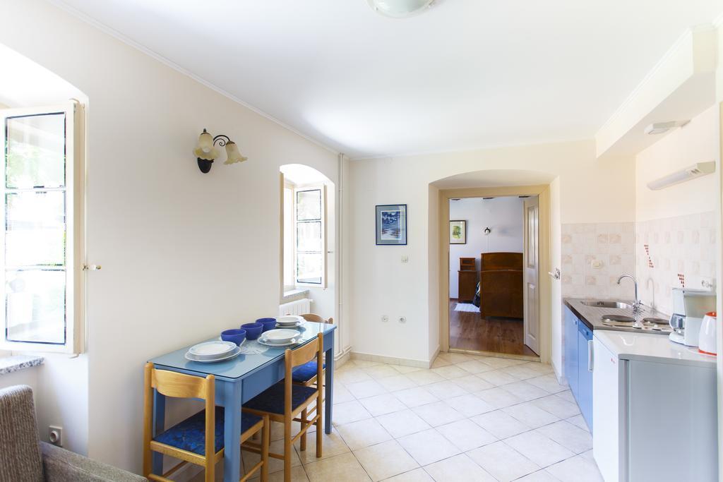 Apartments Villa Kastav In Old Town Center With Sea View And Parking Room photo