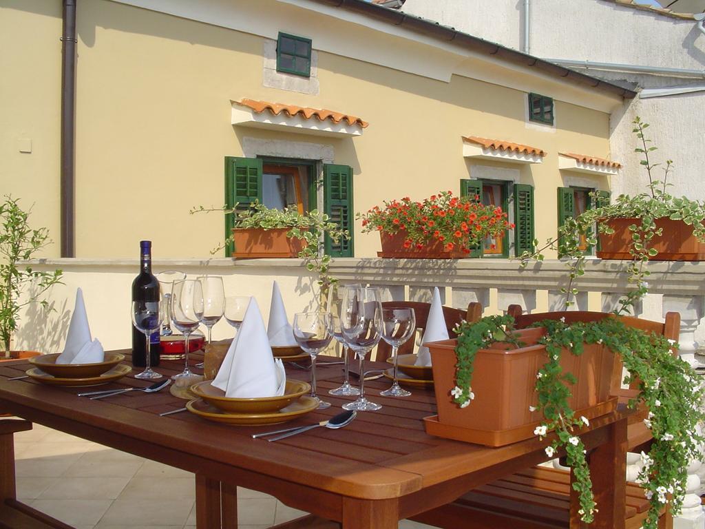 Apartments Villa Kastav In Old Town Center With Sea View And Parking Room photo
